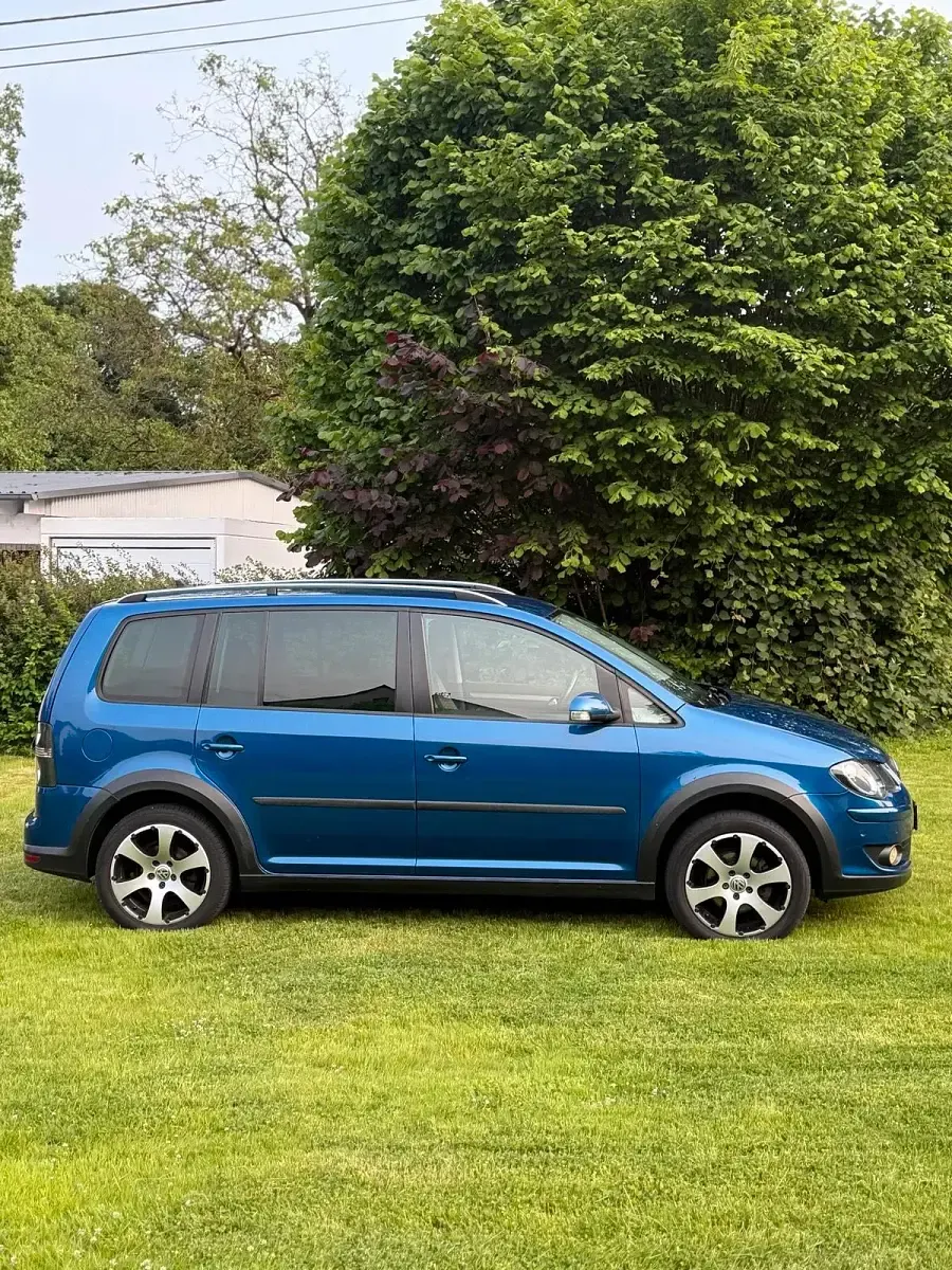 Gebraucht VW Touran Cross 105 PS (77 kW) 2007 Blau Van / Kleinbus
