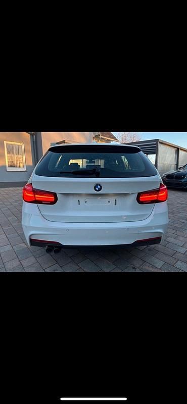 Gebraucht BMW 320 M Sport 190 PS (139 kW) 2019 Weiß Kombi