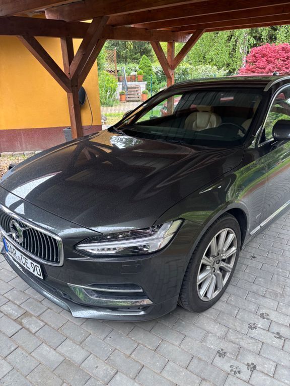 Grau Gebraucht 2018 Volvo V90 Inscription Kombi | 23.999 € (Fairer Preis) - Bild 1/4