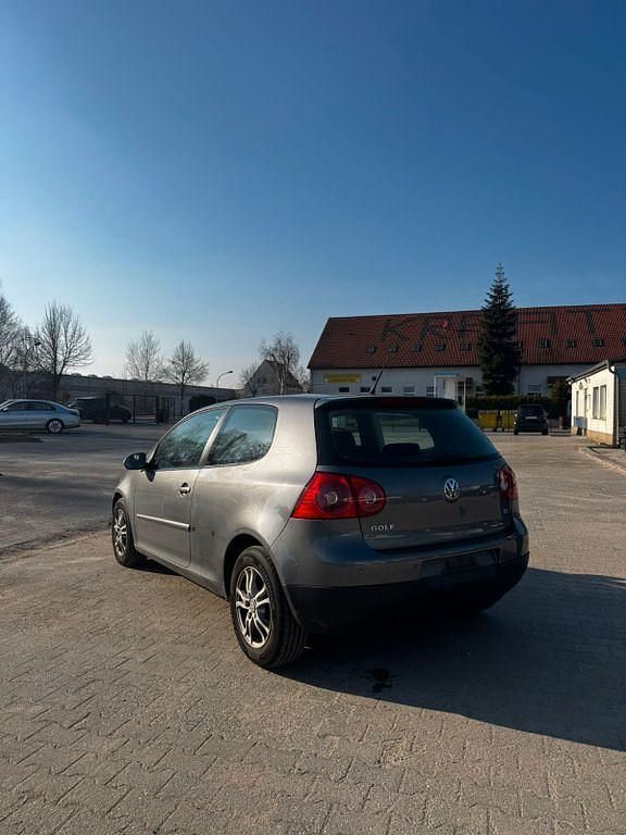 Gebraucht VW Golf V Goal 102 PS (75 kW) 2006 Grau Kleinwagen