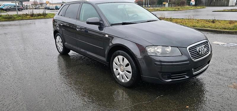 Gebraucht Audi A3 Sportback 105 PS (77 kW) 2007 Schwarz Kleinwagen