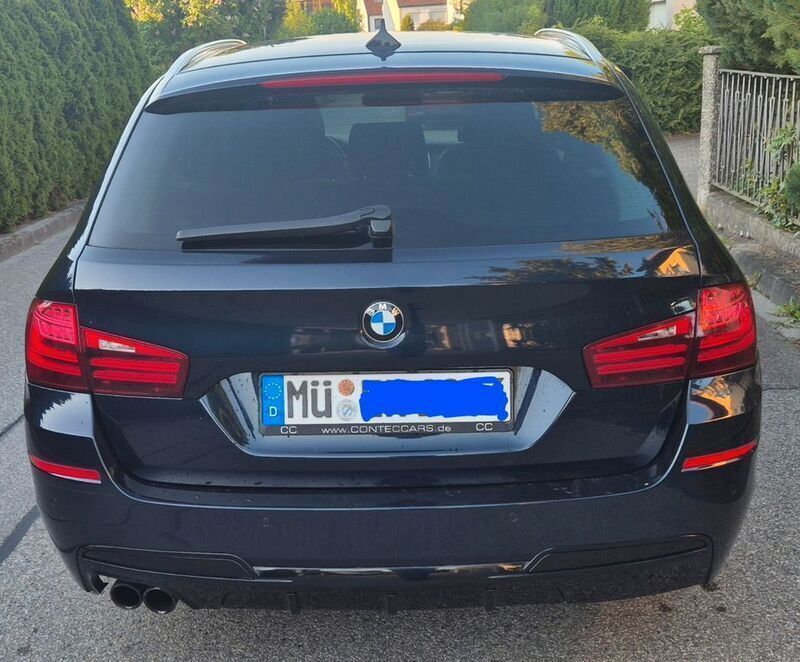 Blau Gebraucht 2014 BMW 530 Luxury Line Kombi | 11.200 € (Guter Preis) - Bild 1/4