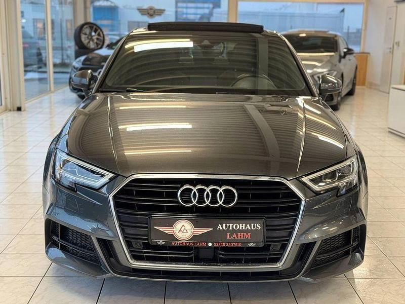 Gebraucht Audi A3 S-line plus 150 PS (110 kW) 2020 Grau Limousine