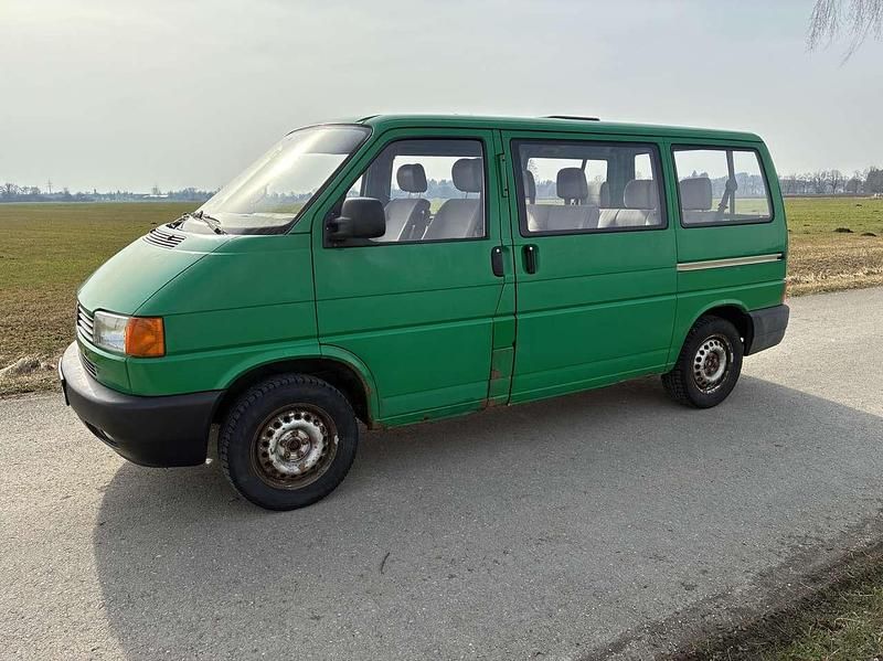Gebraucht VW Transporter 116 PS (85 kW) 2000 Grün Van