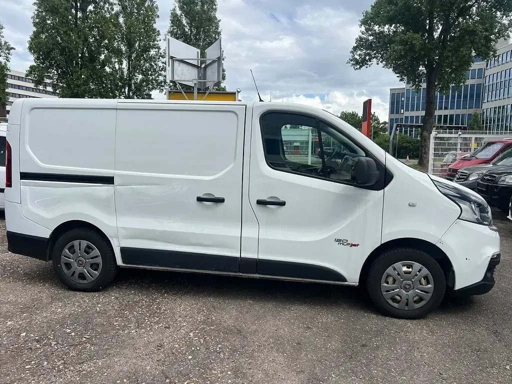 Gebraucht Fiat Talento 120 PS (88 kW) 2018 Weiß Van / Kleinbus