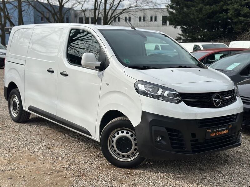 Gebraucht Opel Vivaro 122 PS (89 kW) 2019 Weiß Van / Kleinbus