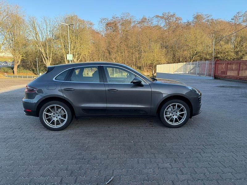 Gebraucht Porsche Macan S 340 PS (250 kW) 2015 Grau SUV