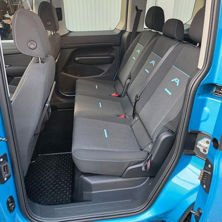Gebraucht Ford Tourneo Connect Active 122 PS (89 kW) 2022 Blau Van / Kleinbus