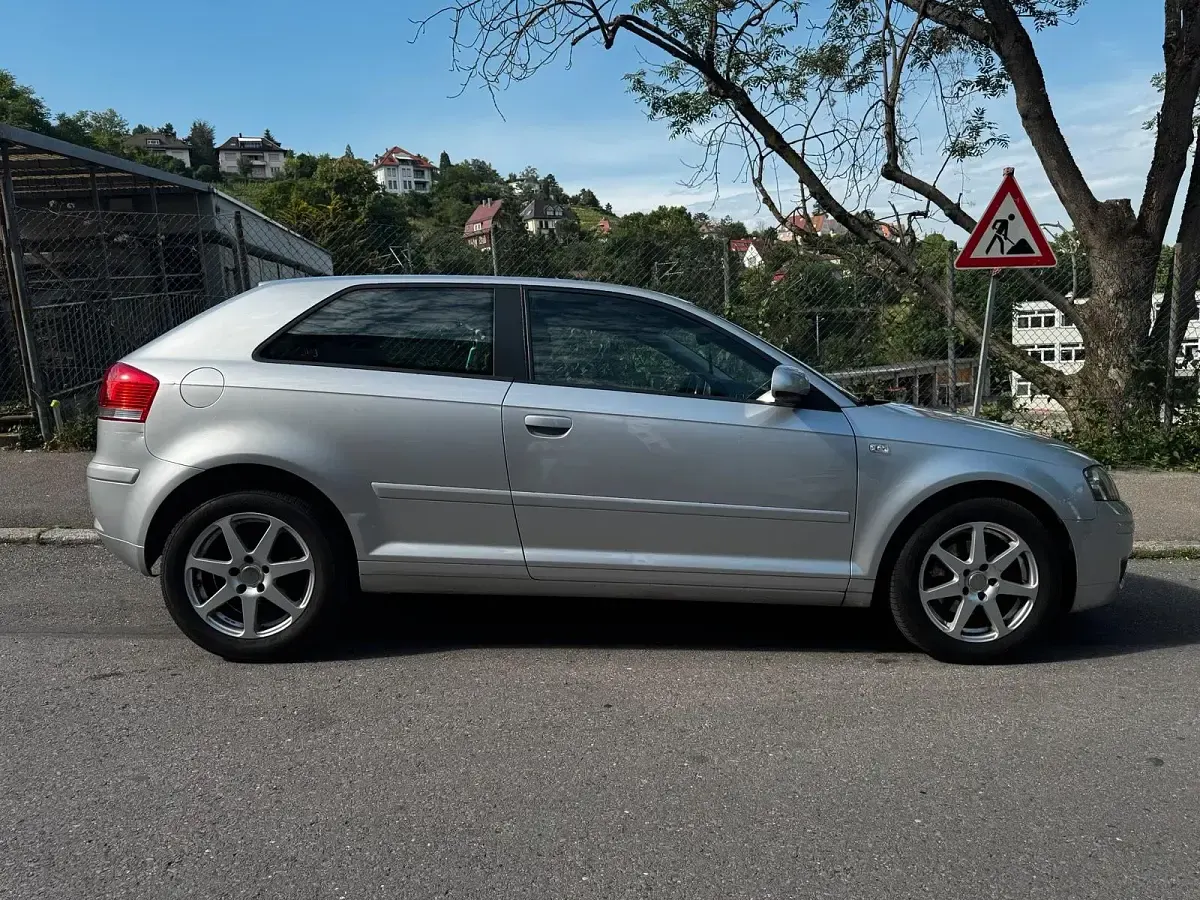 Gebraucht Audi A3 105 PS (77 kW) 2007 Silber Kleinwagen
