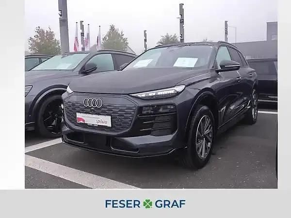 Manhattangrau metallic Gebraucht 2025 Audi e-tron Ambiente SUV | 55.990 € (Guter Preis) - Bild 1/4