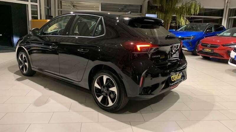 Gebraucht Opel Corsa-e GS Line 100 kW (136 PS) 2023 Schwarz Kleinwagen