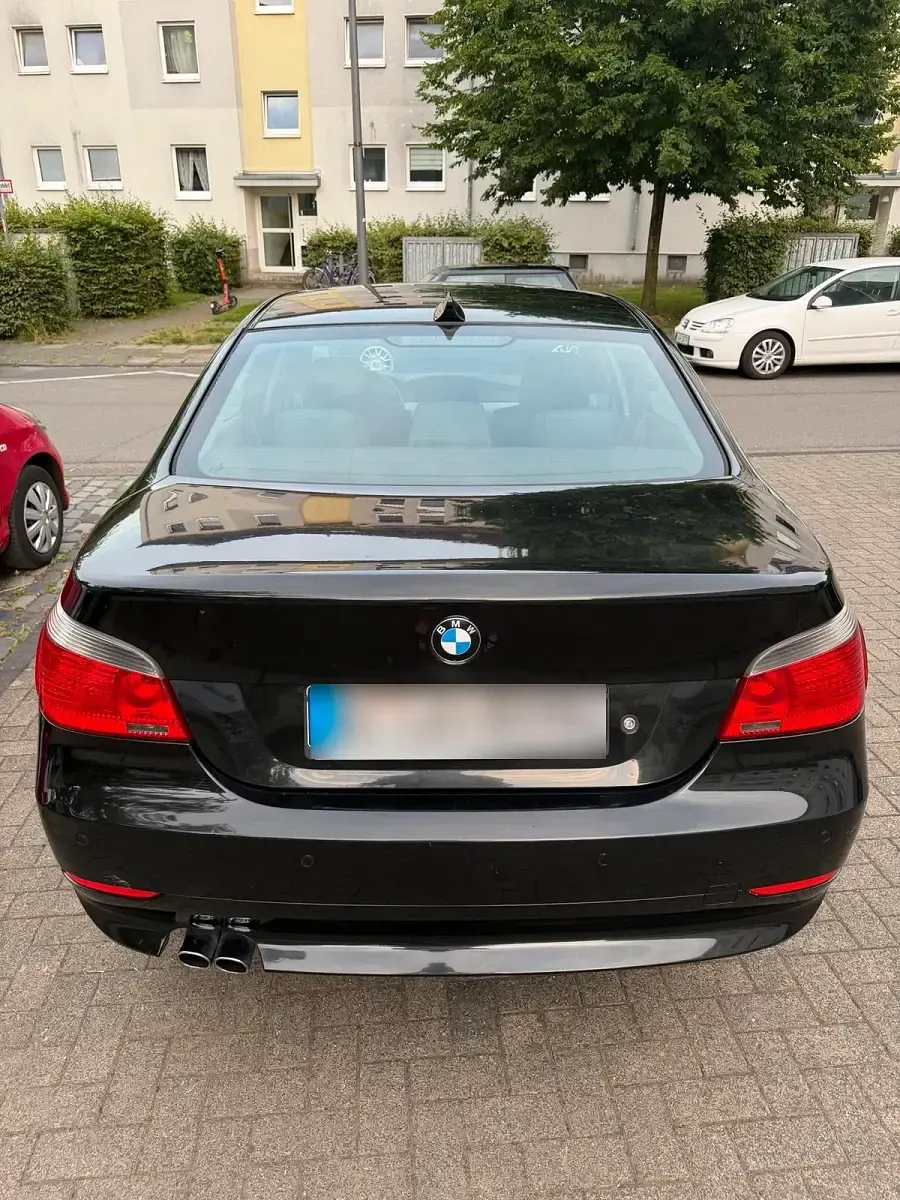 Gebraucht BMW 520 170 PS (125 kW) 2003 Schwarz Limousine