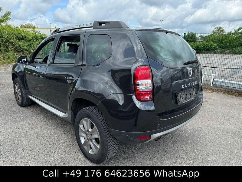 Gebraucht Dacia Duster Prestige 125 PS (91 kW) 2014 Schwarz SUV