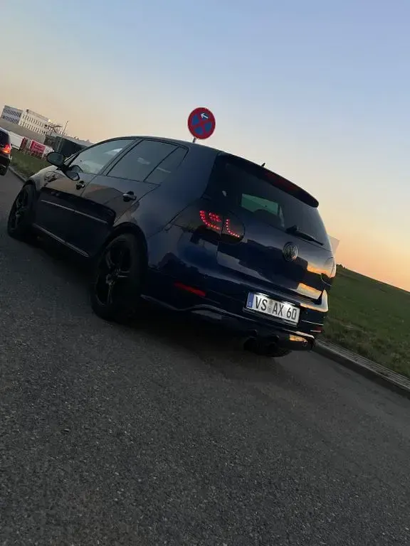 Gebraucht VW Golf V Comfortline 122 PS (89 kW) 2007 Blau Limousine
