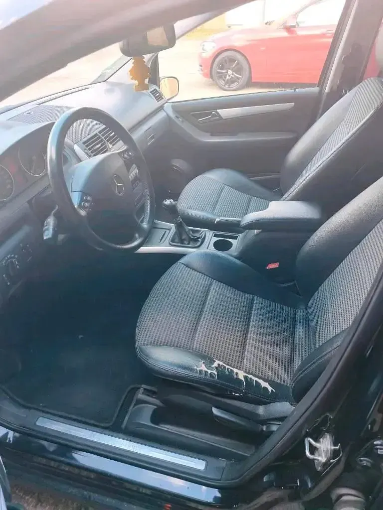 Gebraucht Mercedes A180 110 PS (80 kW) 2008 Schwarz Limousine