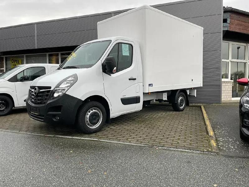 Mineral/polar weiss (055p) Gebraucht 2021 Opel Movano Van | 35.500 € - Bild 1/4