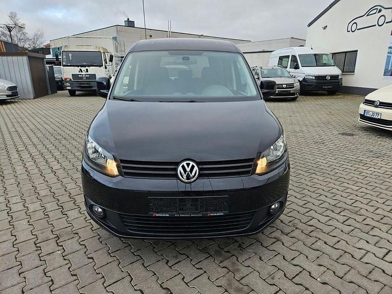 Gebraucht VW Caddy Team 102 PS (75 kW) 2015 Schwarz Van / Kleinbus