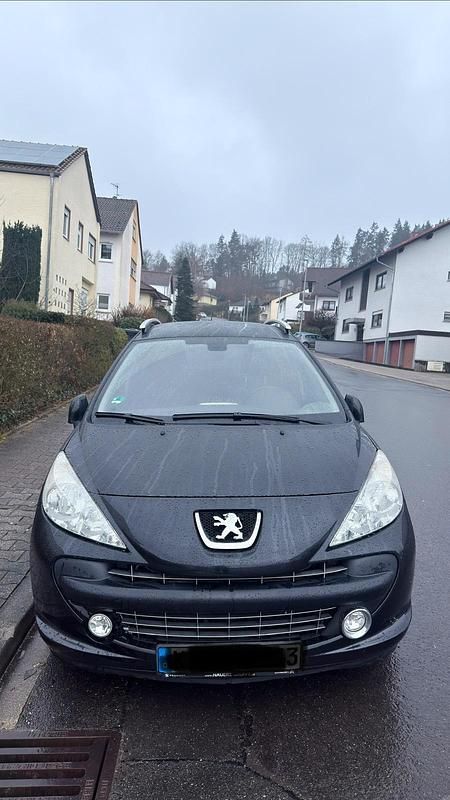 Gebraucht Peugeot 207 95 PS (69 kW) 2008 Schwarz Kombi