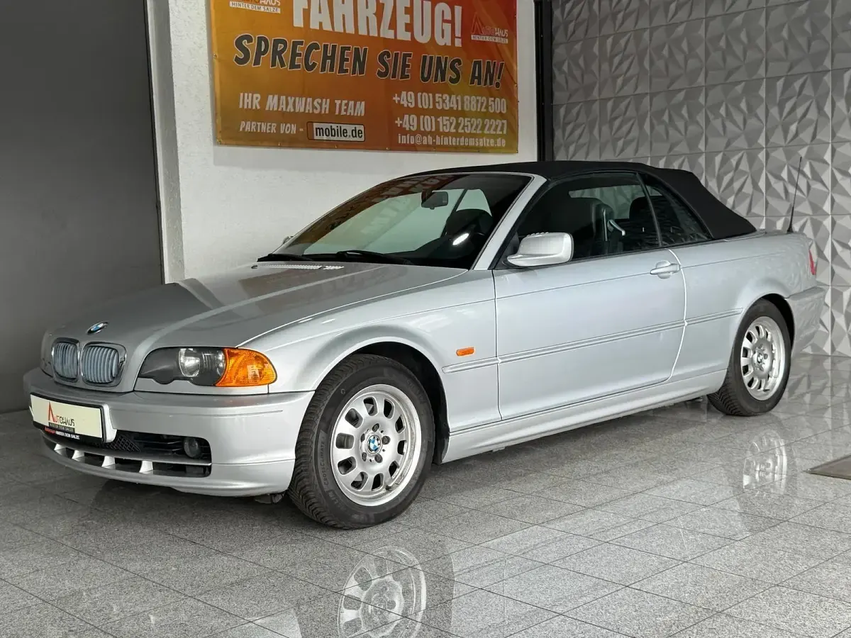Gebraucht BMW 318 Sport Line 143 PS (105 kW) 2002 Silber Cabrio
