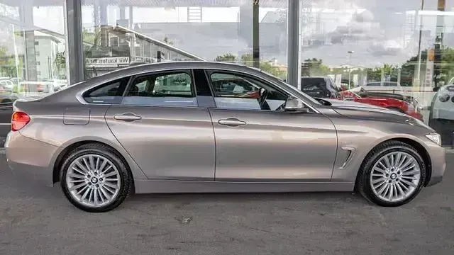 Gebraucht BMW 430 Luxury Line 258 PS (189 kW) 2015 Kalaharibeige Coupé