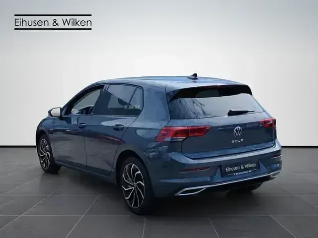 Gebraucht VW Golf VIII Move 116 PS (85 kW) 2023 Grau
