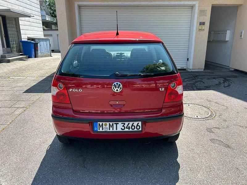 Gebraucht VW Polo Basis 64 PS (47 kW) 2002 Rot Limousine