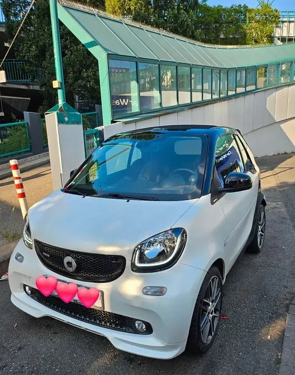 Gebraucht Smart ForTwo Cabrio Brabus 109 PS (80 kW) 2018 Weiß Cabrio