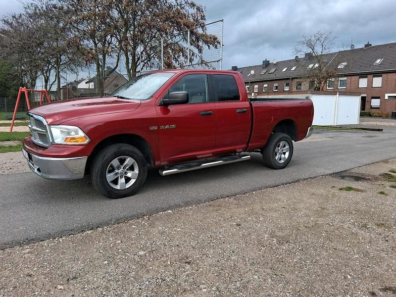 Rot Gebraucht 2010 Dodge Ram Abholung | 15.000 € (Guter Preis) - Bild 1/4