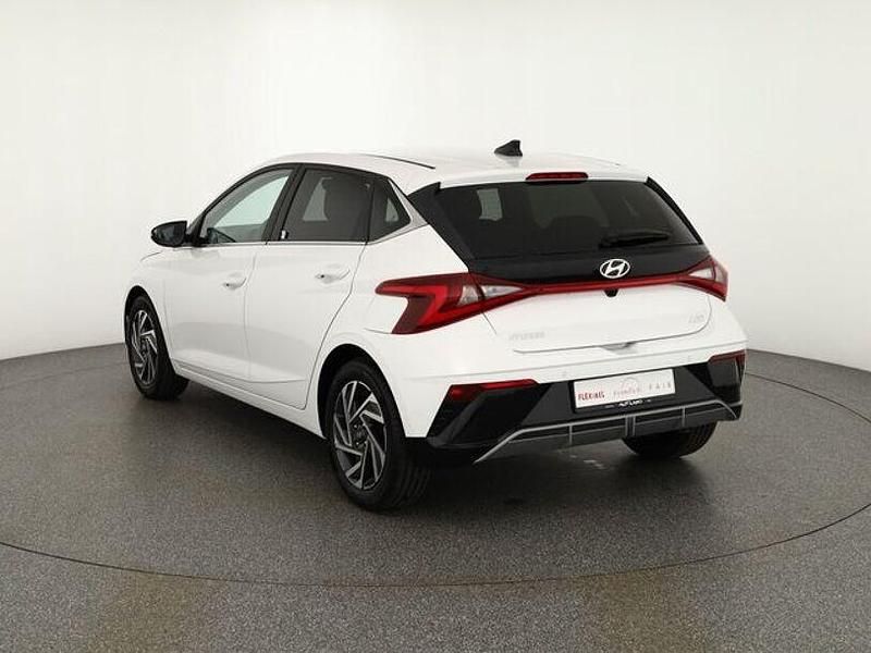 Neu Hyundai i20 79 PS (58 kW) 2025 Weiß Limousine