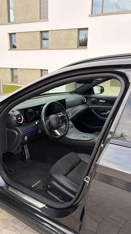 Gebraucht Mercedes E220 AMG 200 PS (147 kW) 2023 Kombi