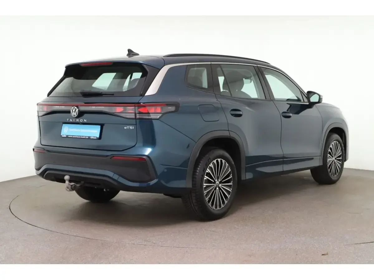 Gebraucht VW Tayron Life 150 PS (110 kW) 2025 Blau SUV