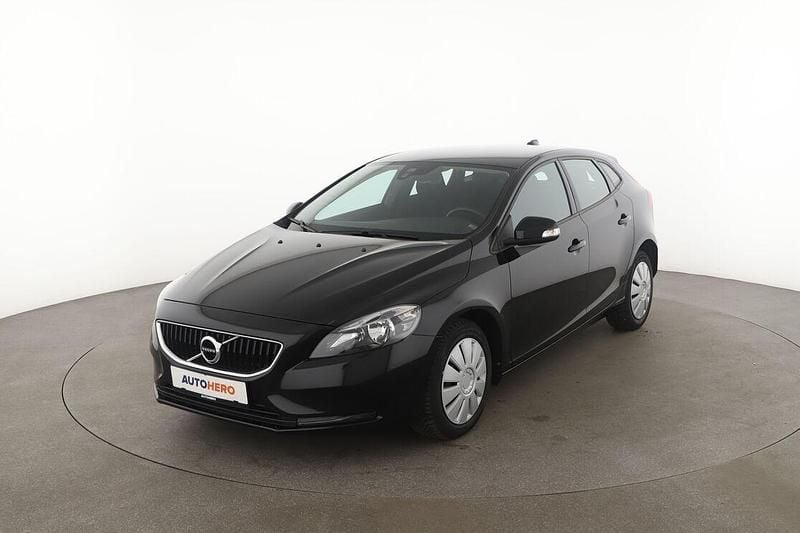 Schwarz Gebraucht 2017 Volvo V40 Kinetic Kombi | 13.010 € (Guter Preis) - Bild 1/3