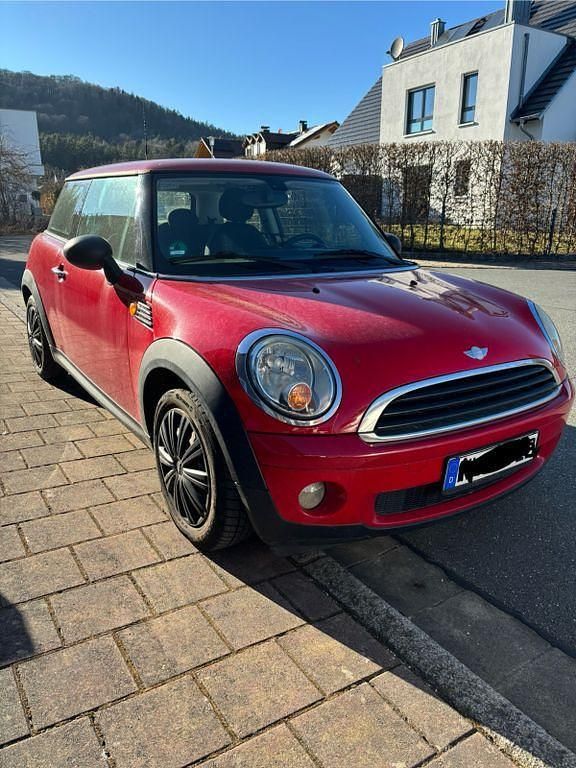 Rot Gebraucht 2008 Mini ONE Kleinwagen | 2.500 € (Guter Preis) - Bild 1/4