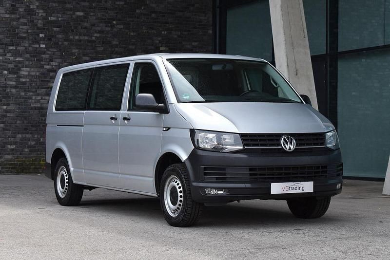 Gebraucht VW T6.1 150 PS (110 kW) 2019 Silber Van