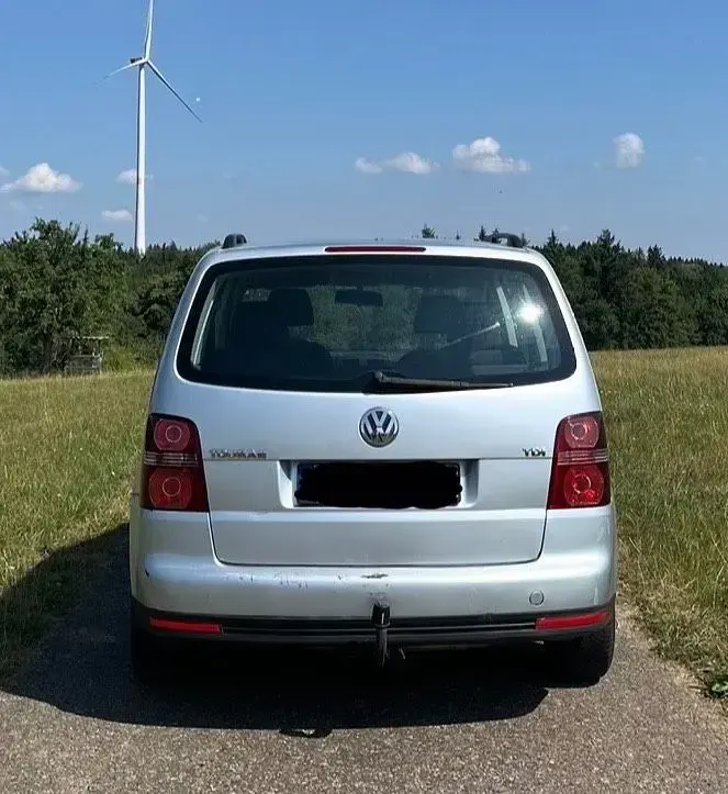 Gebraucht VW Touran 105 PS (77 kW) 2007 Silber Van / Kleinbus