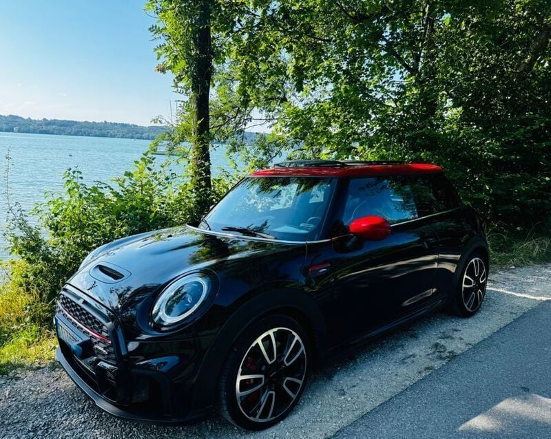 Schwarz Gebraucht 2023 Mini John Cooper Works Kleinwagen | 29.900 € (Guter Preis) - Bild 1/4