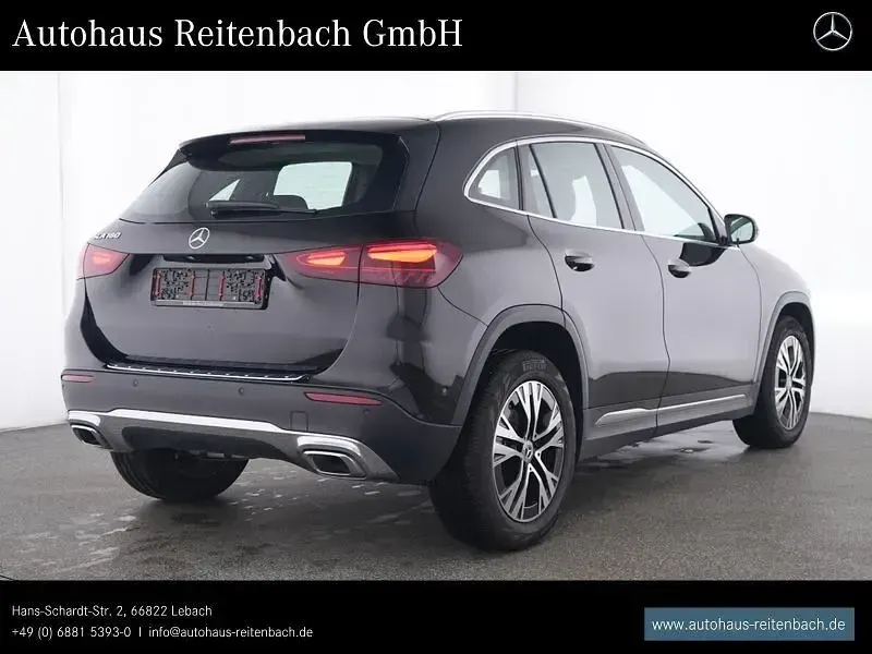 Gebraucht Mercedes GLA180 Progressive 136 PS (100 kW) 2025 Schwarz SUV