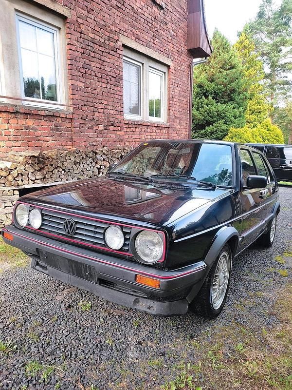 Gebraucht VW Golf II GTI 82 PS (60 kW) 1986 Schwarz Kleinwagen