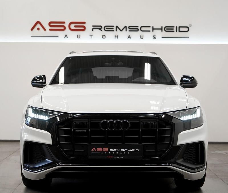 Gebraucht Audi Q8 S-Line 286 PS (210 kW) 2021 Weiß SUV