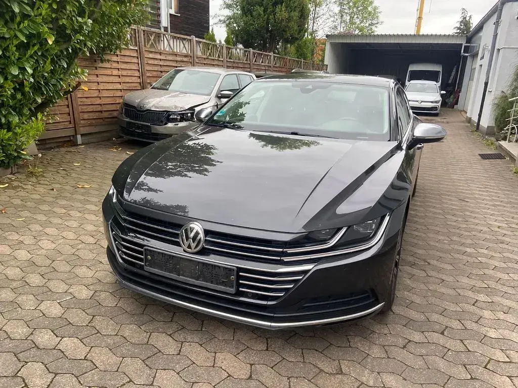 Gebraucht VW Arteon Elegance 190 PS (139 kW) 2019 Schwarz Kleinwagen