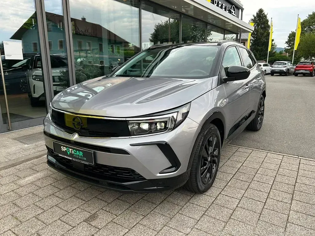Gebraucht Opel Grandland X GS Line 181 PS (133 kW) 2023 Grau SUV