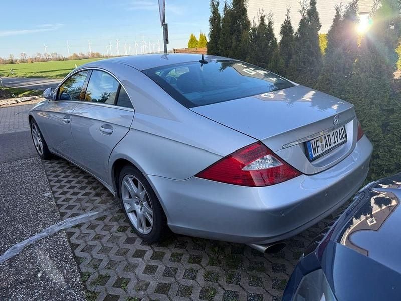 Gebraucht Mercedes CLS350 272 PS (200 kW) 2005 Grau Limousine
