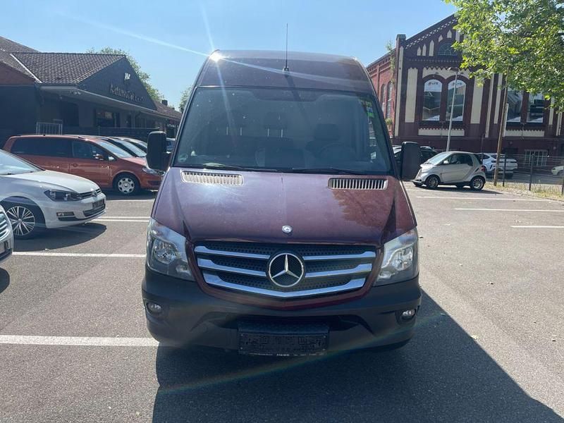 Gebraucht Mercedes 316 163 PS (119 kW) 2014 Rot Van