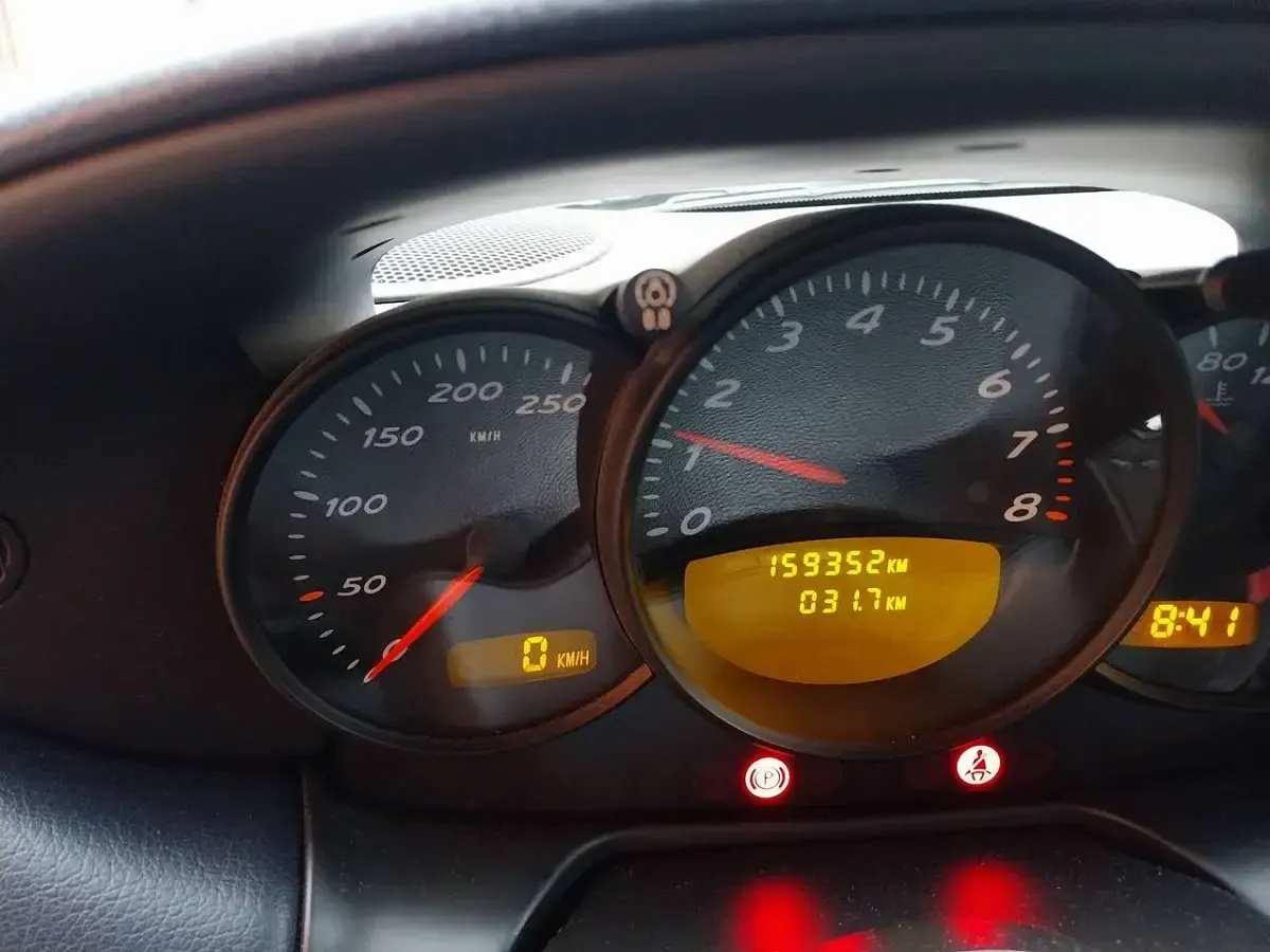 Gebraucht Porsche Boxster 220 PS (161 kW) 2002 Orange Cabrio