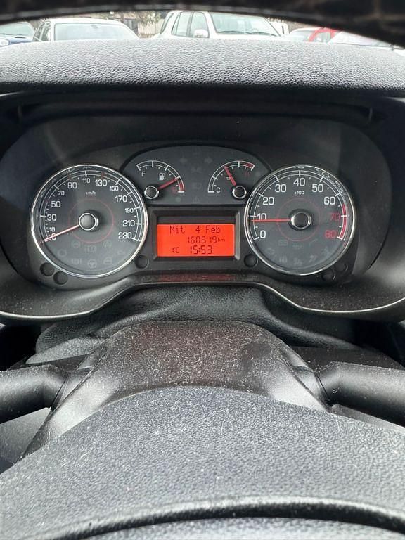 Gebraucht Fiat Punto 77 PS (56 kW) 2008 Grau Kleinwagen