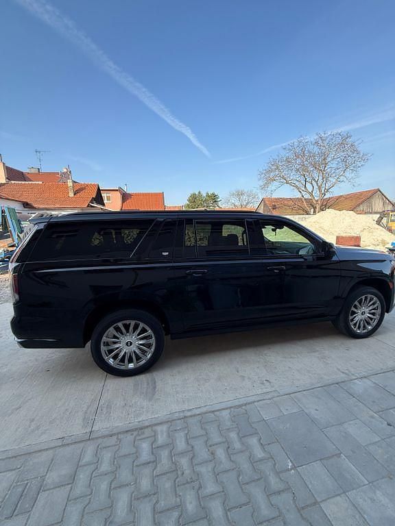 Gebraucht Cadillac Escalade 426 PS (313 kW) 2022 Schwarz SUV
