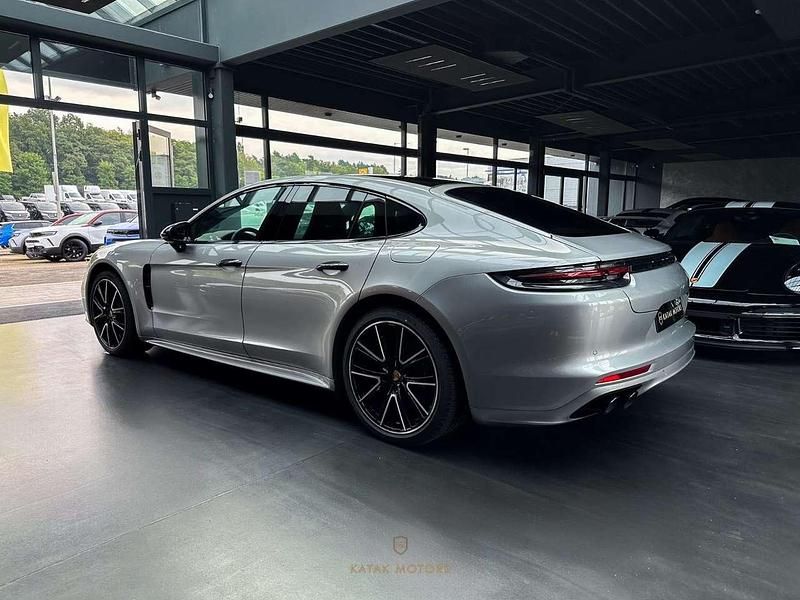 Gebraucht Porsche Panamera 4 330 PS (242 kW) 2021 Gtsilber metallic Limousine