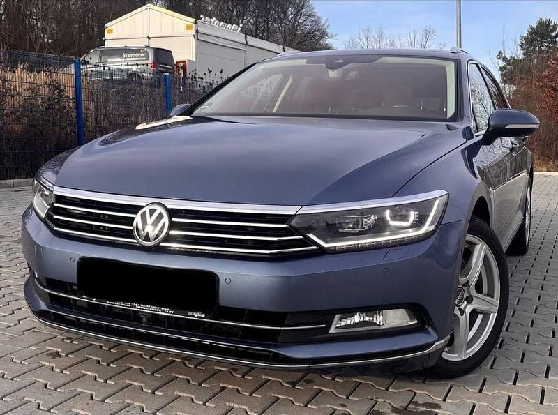 Gebraucht VW Passat 239 PS (175 kW) 2014 Blau Kombi