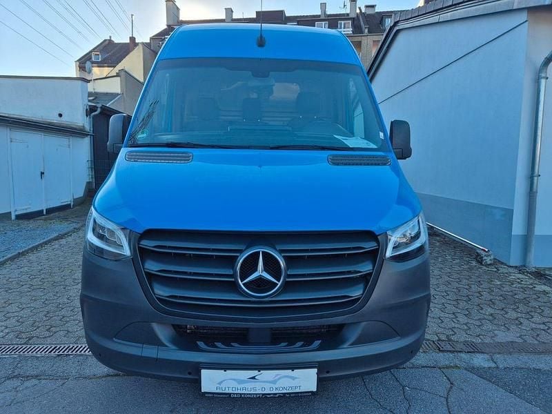 Gebraucht Mercedes Sprinter 170 PS (125 kW) 2022 Blau Van