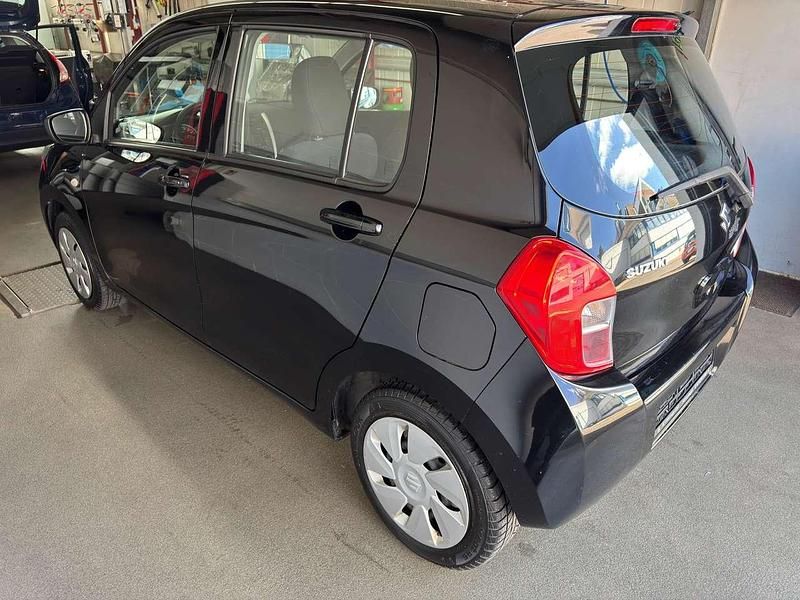Gebraucht Suzuki Celerio 68 PS (50 kW) 2015 Schwarz Kleinwagen